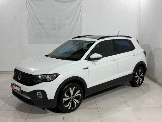 VOLKSWAGEN T-CROSS 1.0 200 TSI TOTAL FLEX COMFORTLINE AUTOMÁTICO VOLKSWAGEN T-CROSS 1.0 200 TSI TOTAL FLEX COMFORTLINE AUTOMÁTICO